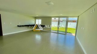 CASA À VENDA EM CONDOMÍNIO DE ALTO PADRÃO NA ARUANA ARACAJU/SE.
