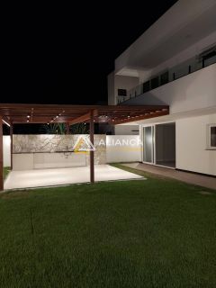 CASA À VENDA EM CONDOMÍNIO DE ALTO PADRÃO NA ARUANA ARACAJU/SE.