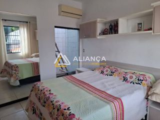 CASA DUPLEX Á VENDA COM 4 QUARTOS SENDO 1 SUÍTE NO BAIRRO SÃO JOSÉ PRÓXIMO A UNIMED EM ARACAJU