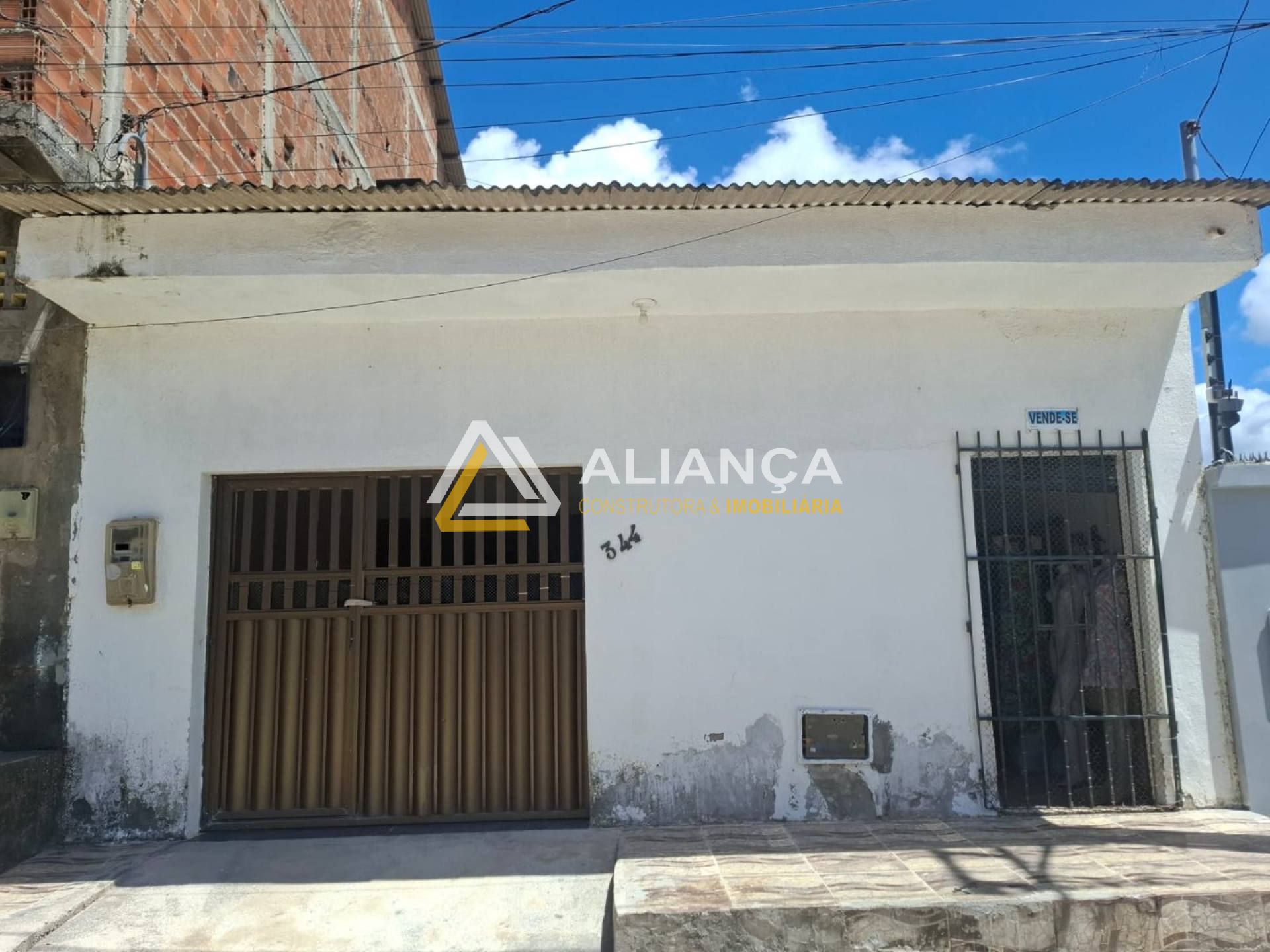 CASA À VENDA COM 2 QUARTOS NO LOTEAMENTO ROSA DO OESTE 3 EM SÃO CRISTÓVÃO/SE