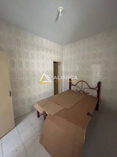CASA À VENDA COM 3 QUARTOS,SENDO 3 SUÍTES NO BAIRRO AEROPORTO EM ARACAJU SERGIPE.