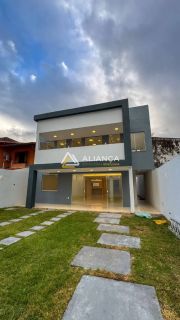 CASA Á VENDA COM  5 QUARTOS,SENDO 3 SUÍTES NO BAIRRO ATALAIA EM  ARACAJU SERGIPE