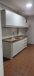 APARTAMENTO À VENDA  COM 03 QUARTOS,SENDO 01 SUÍTE NO  BAIRRO  SÃO JOSÉ  EM  ARACAJU SERGIPE.