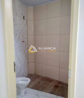 Casa á venda com 5 quartos 3 suítes no bairro Luzia em Aracaju /SE