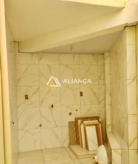 Casa á venda com 5 quartos 3 suítes no bairro Luzia em Aracaju /SE