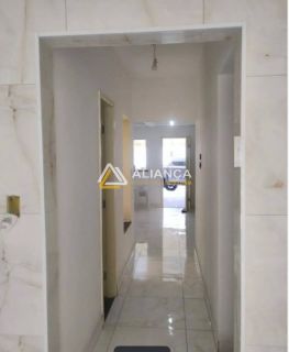 Casa á venda com 5 quartos 3 suítes no bairro Luzia em Aracaju /SE