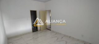 CASA À VENDA  COM  5 QUARTOS,SENDO 3 SUÍTES NO BAIRRO LUZIA EM ARACAJU SERGIPE.