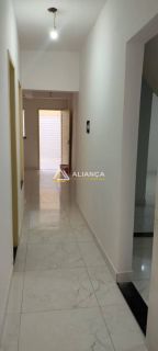 CASA À VENDA  COM  5 QUARTOS,SENDO 3 SUÍTES NO BAIRRO LUZIA EM ARACAJU SERGIPE.