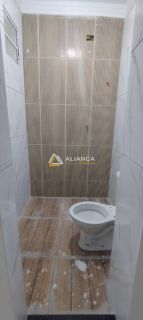 CASA À VENDA  COM  5 QUARTOS,SENDO 3 SUÍTES NO BAIRRO LUZIA EM ARACAJU SERGIPE.