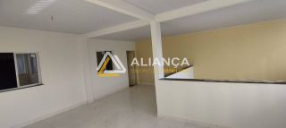 CASA À VENDA  COM  5 QUARTOS,SENDO 3 SUÍTES NO BAIRRO LUZIA EM ARACAJU SERGIPE.