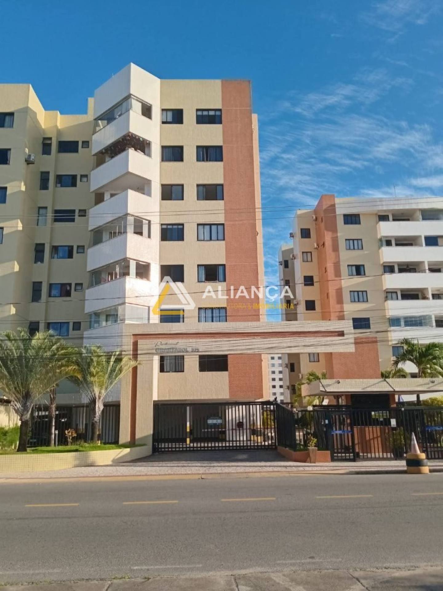 Apartamento á Venda com 3 quartos 1 suítes no bairro Coroa do Meio em Aracaju/SE