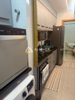 APARTAMENTO À VENDA NO CONDOMÍNIO TRIANON BAIRRO JARDINS EM ARACAJU SERGIPE.