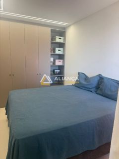 APARTAMENTO À VENDA NO CONDOMÍNIO TRIANON BAIRRO JARDINS EM ARACAJU SERGIPE.