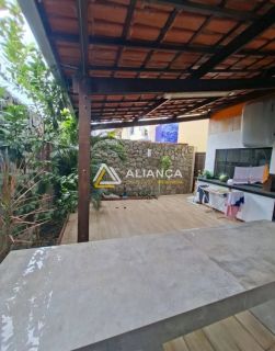 CASA Á VENDA COM 4 QUARTOS 2 SUÍTES NO COND. LA VILLETE, NO BAIRRO COROA DO MEIO EM ARACAJU/SE