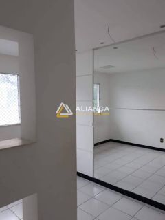 APARTAMENTO À VENDA NO CONDOMÍNIO SERGIO VIEIRA DE MELO NO BAIRRO SÃO CONRADO ARACAJU SERGIPE.
