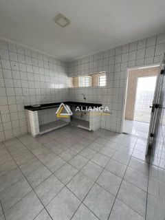 CASA DUPLEX À VENDA NO BAIRRO ORLANDO DANTAS EM ARACAJU SERGIPE.