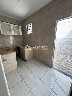 CASA DUPLEX À VENDA NO BAIRRO ORLANDO DANTAS EM ARACAJU SERGIPE.