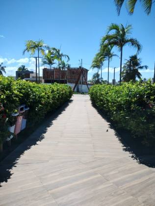 CASA À VENDA COM 03 QUARTOS,SENDO 01 SUÍTE NO CONDOMÍNIO MALUÍ RESIDENCE NA BARRA DOS COQUEIROS SERGIPE.