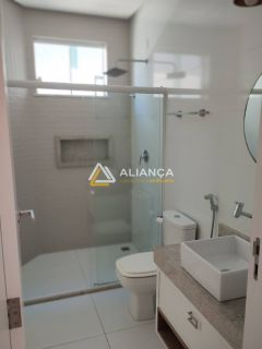CASA À VENDA  DE  ALTO PADRÃO COM 4 SUÍTES NO CONDOMÍNIO FRAGATTA NO BAIRRO ARUANA  ARACAJU SERGIPE.