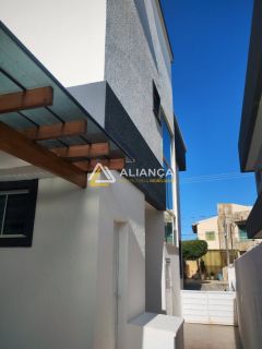 CASA À VENDA  DE  ALTO PADRÃO COM 4 SUÍTES NO CONDOMÍNIO FRAGATTA NO BAIRRO ARUANA  ARACAJU SERGIPE.