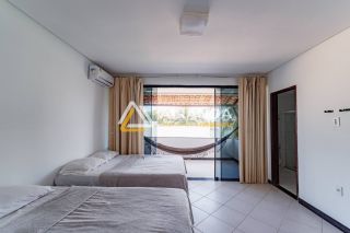 CASA DE ALTO PADRÃO À VENDA COM 08 QUARTOS,SENDO 08 SUÍTES NO BAIRRO ARUANA EM  ARACAJU SERGIPE.