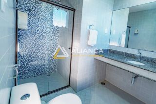 CASA DE ALTO PADRÃO À VENDA COM 08 QUARTOS,SENDO 08 SUÍTES NO BAIRRO ARUANA EM  ARACAJU SERGIPE.