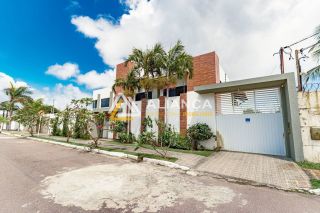 CASA DE ALTO PADRÃO À VENDA COM 08 QUARTOS,SENDO 08 SUÍTES NO BAIRRO ARUANA EM  ARACAJU SERGIPE.