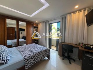 CASA DE ALTO PADRÃO À VENDA COM 08 QUARTOS,SENDO 08 SUÍTES NO BAIRRO ARUANA EM  ARACAJU SERGIPE.
