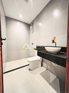 CASA À VENDA DE ALTO PADRÃO NO CONDOMÍNIO MALUÍ  RESIDENCE-BARRA DOS COQUEIROS SERGIPE!