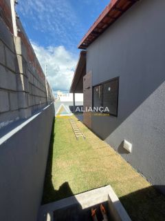CASA À VENDA DE ALTO PADRÃO NO CONDOMÍNIO MALUÍ  RESIDENCE-BARRA DOS COQUEIROS SERGIPE!
