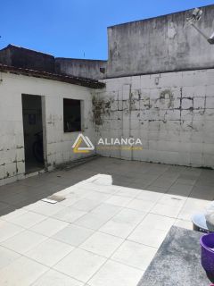 CASA À VENDA COM 4 QUARTOS,SENDO 02 SUÍTES NO BAIRRO JABOTIANA EM ARACAJU