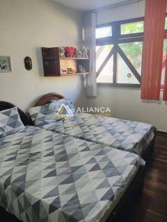 CASA À VENDA COM 03 QUARTOS,SENDO 02 SUÍTES NO BAIRRO COROA DO MEIO EM ARACAJU SERGIPE.