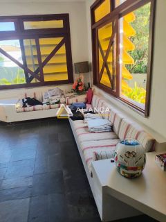 CASA À VENDA COM 03 QUARTOS,SENDO 02 SUÍTES NO BAIRRO COROA DO MEIO EM ARACAJU SERGIPE.