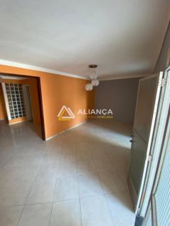 CASA À VENDA NO BAIRRO SÃO JOSÉ – ARACAJU/SE