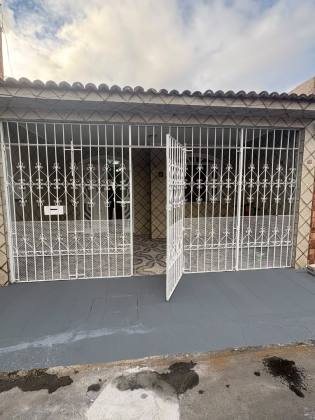 CASA Á VENDA NO BAIRRO JOSE CONRADO DE ARAÚJO EM ARACAJU SERGIPE