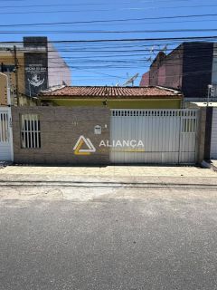 CASA À VENDA COM 4 SUÍTES NO BAIRRO JARDINS EM ARACAJU SERGIPE!