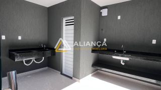 CASA À VENDA COM 3 QUARTOS,SENDO 1 SUÍTE NO LUAR DA  BARRA  EM BARRA DOS COQUEIROS/ SE.