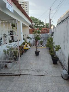 CASA À VENDA NO BAIRRO PONTO NOVO EM ARACAJU SERGIPE.