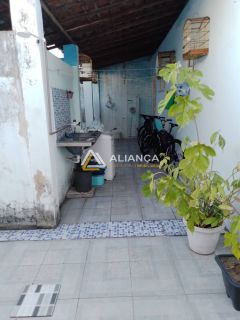 CASA À VENDA NO BAIRRO PONTO NOVO EM ARACAJU SERGIPE.