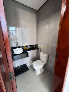CASA À VENDA COM 3 QUARTOS,SENDO 1 SUÍTE NO LUAR DA BARRA, EM BARRA DOS COQUEIROS SERGIPE.