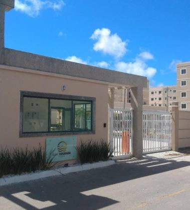 Apartamento à venda no condomínio Baía Dourada, Salvador Lyra.