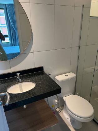 Apartamento Mobiliado Para Vender , Área Privilegiada, Ponta Verde 