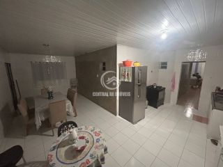 Casa à Venda na Santa Lúcia