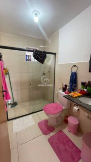 CASA NO GRAND JARDIM DO HIBISCO