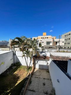 Casa à Venda – Condomínio Monte Verde