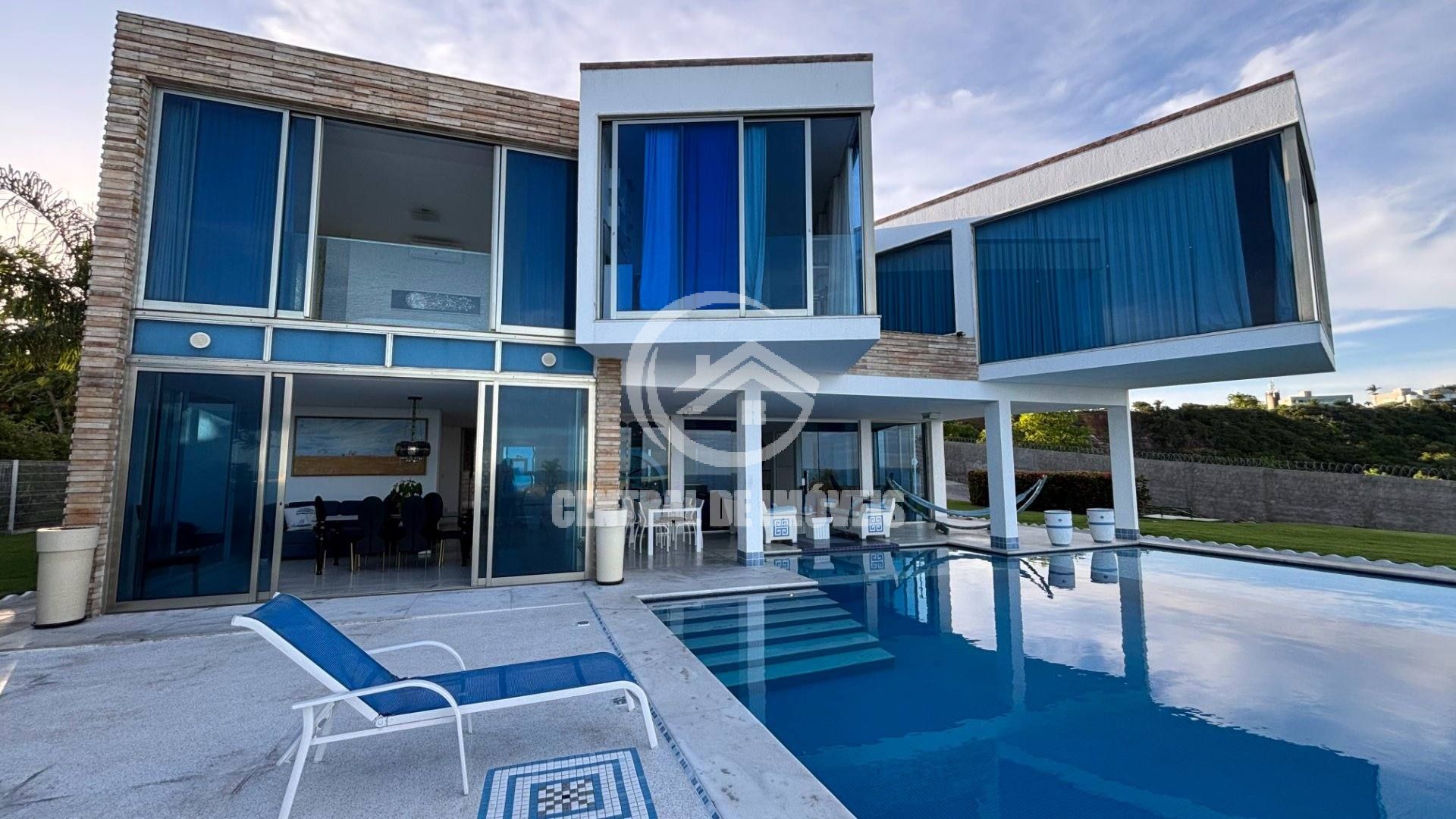 Casa de alto padrão à venda em Jacarecica – Vista mar panorâmica