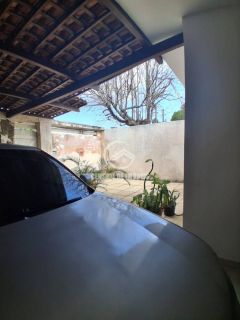 Casa de Condomínio Para Vender com 3 quartos 2 suítes no Barro Duro - Maceió