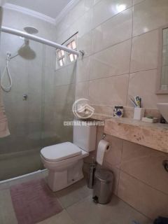 Casa de Condomínio Para Vender com 3 quartos 2 suítes no Barro Duro - Maceió