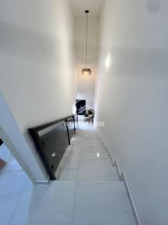 Casa de Condomínio à Venda com 3 quartos 2 suítes no Antares - Maceió