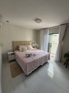 Casa de Condomínio à Venda com 3 quartos 2 suítes no Antares - Maceió